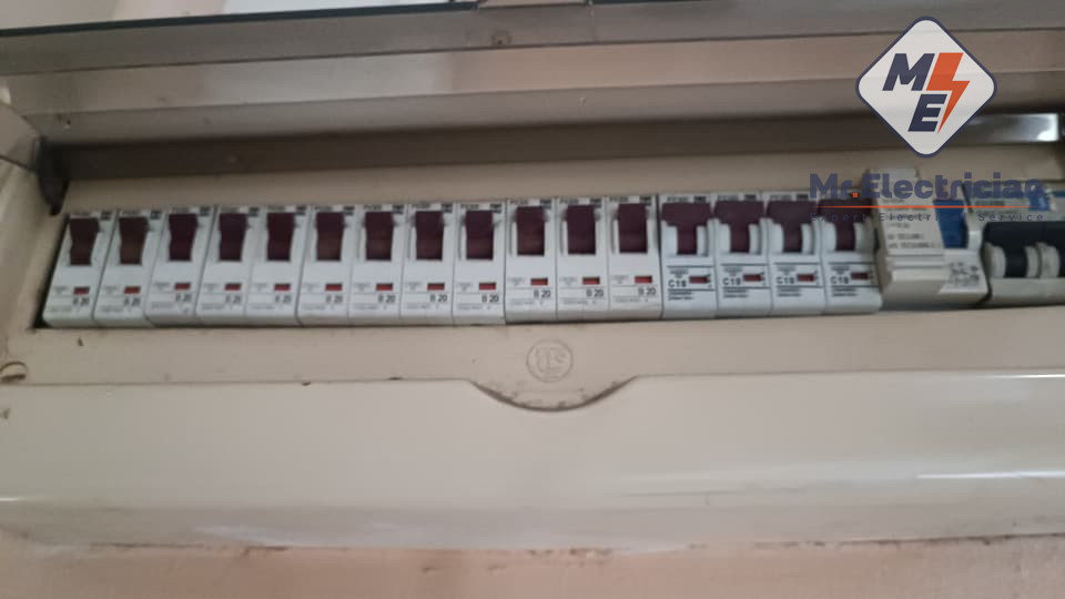 Taktahu Kenapa Elektrik Rumah Trip