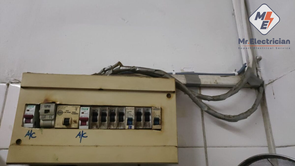 DB Lama Dah Penuh, Macam Mana Nak Pasang Aircond?
